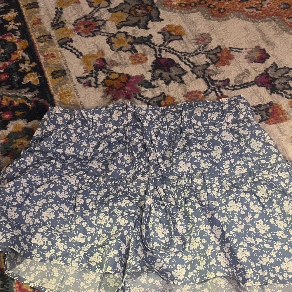 Altar'd State Blue Floral Skorts - Picture 1 of 4